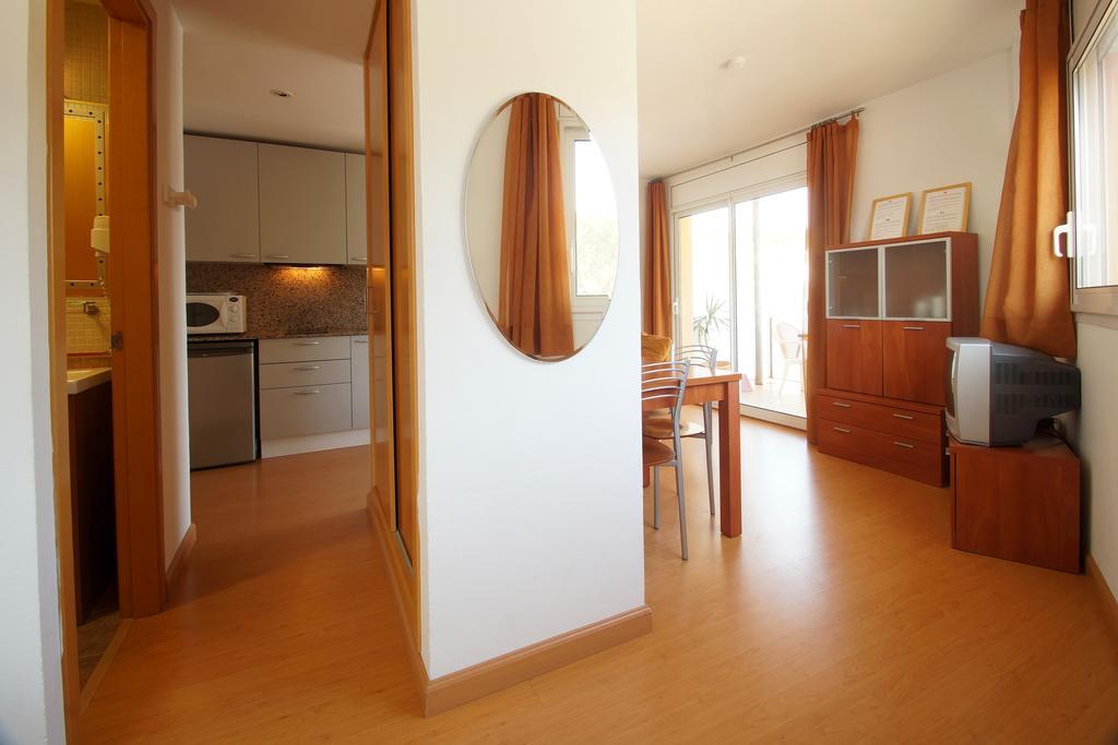 Aparthotel Arenal 2*